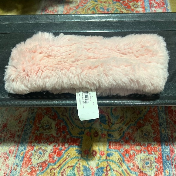 Pink rabbit fur headband - Picture 1 of 2